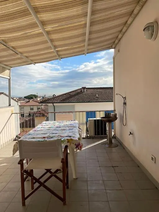 Attico Ampio E Luminoso Con Terrazza Panoramica Apartment Viareggio