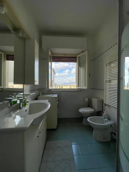 Attico Ampio E Luminoso Con Terrazza Panoramica Apartment Viareggio Italy