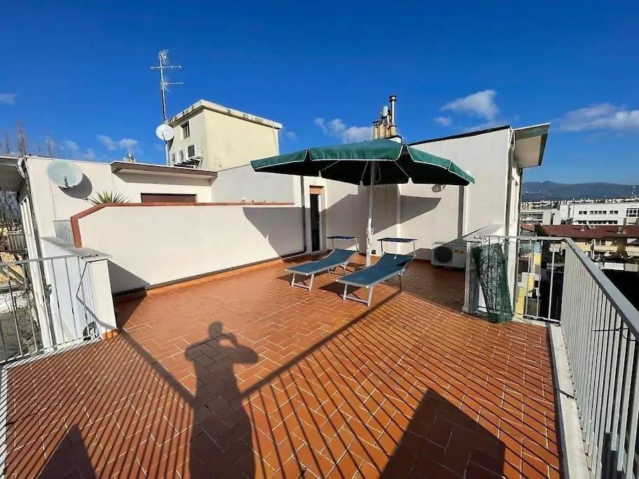 Attico Ampio E Luminoso Con Terrazza Panoramica Apartment Viareggio 0*,