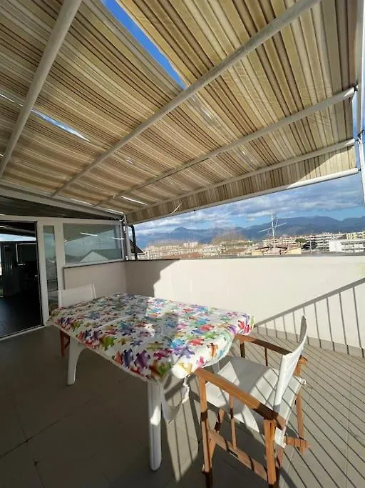Attico Ampio E Luminoso Con Terrazza Panoramica Apartment Viareggio Italy